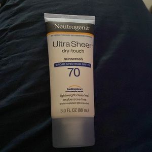 Ultra Sheer Dry-Touch Sunscreen